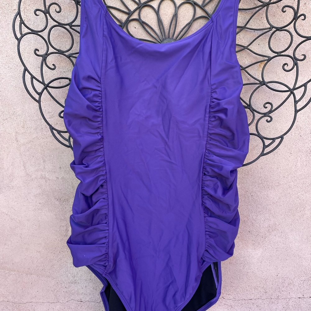 Speedo Womens Swim Suit Size 18